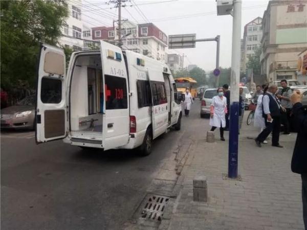 突發(fā)！青島一居民樓發(fā)生爆燃！已造1人死亡，7人受傷！3公里外有震感…